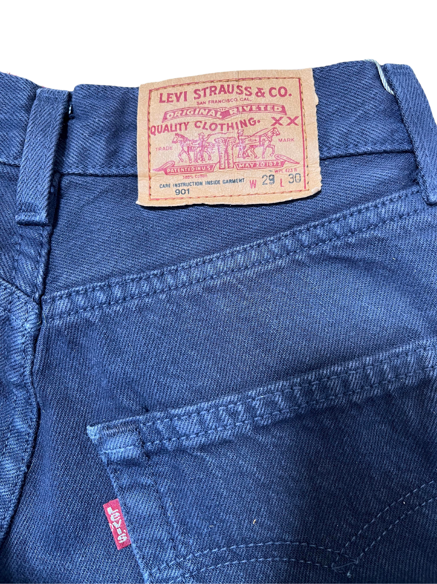 Vintage Levi's 901 high waisted purple jeans 29/30