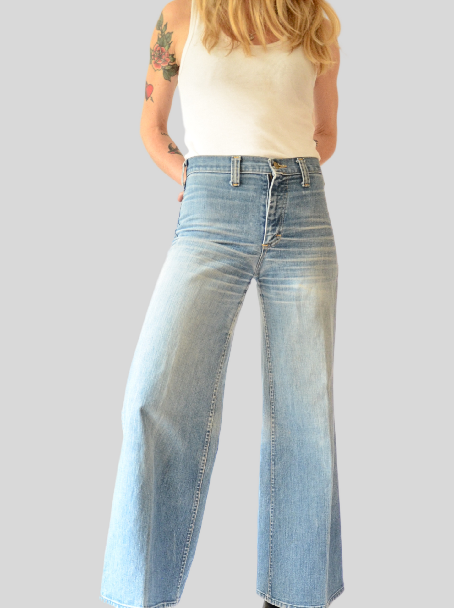 Vintage 70s high waisted flare LEE jeans (W30/L34 vintage size)