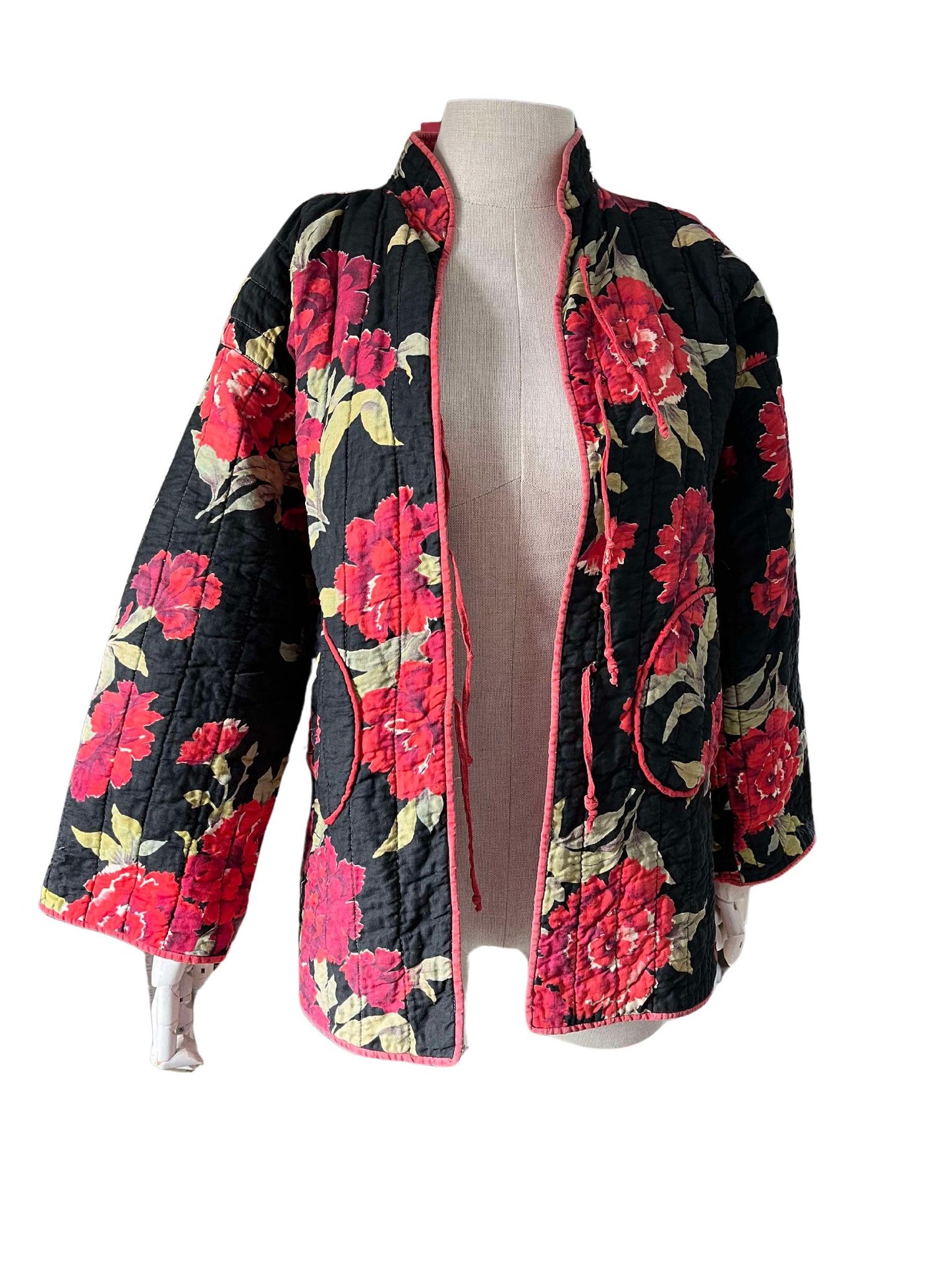 Vintage floral quilted jacket XS small