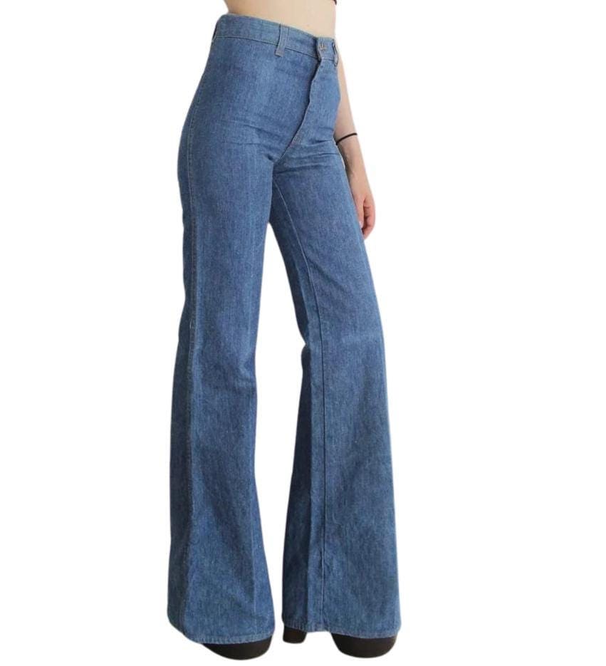 Vintage Levi's jeans 70s Iconic Levi Strauss 526 elephant legs bell bottoms flare